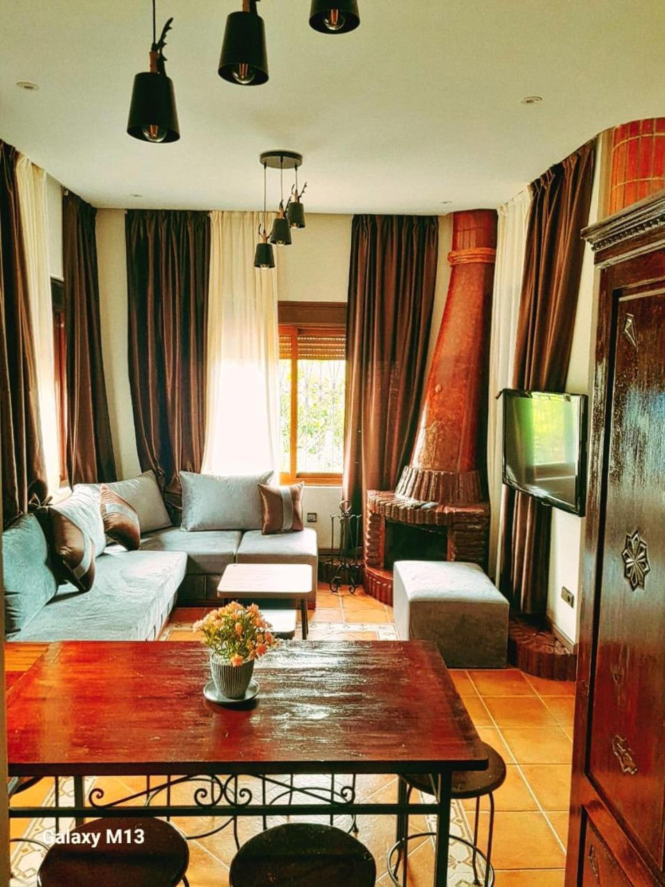 Villa Authentique Avec Vue Panoramique A 3 Km De צ'פצ'אוונה מראה חיצוני תמונה
